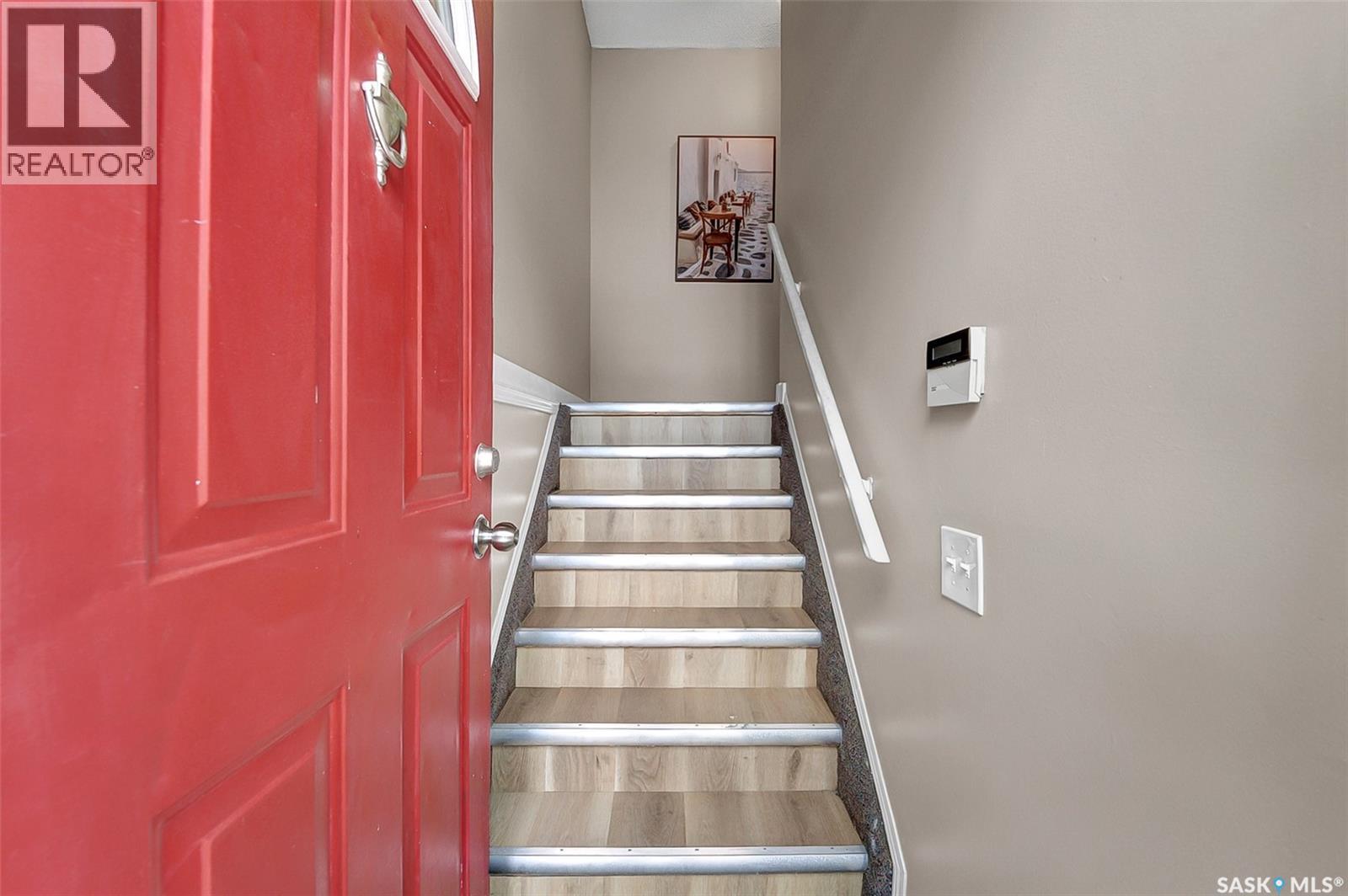 1627-1629 B Avenue N, Saskatoon, Saskatchewan  S7L 1H2 - Photo 3 - SK028406