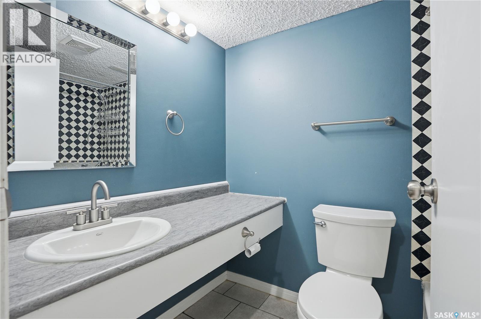 1627-1629 B Avenue N, Saskatoon, Saskatchewan  S7L 1H2 - Photo 33 - SK028406