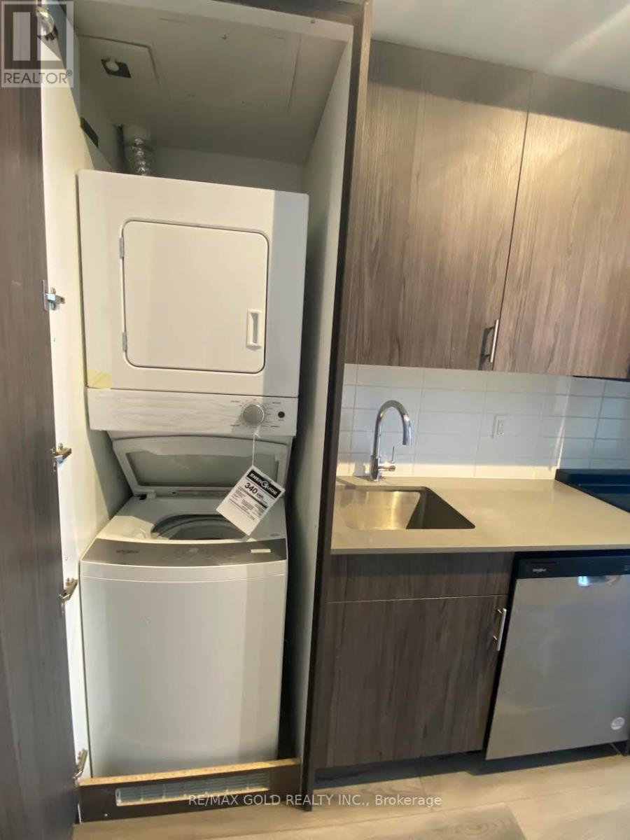 620 - 412 Silver Maple Road, Oakville (Jm Joshua Meadows), Ontario  L6H 7X8 - Photo 4 - W12783954