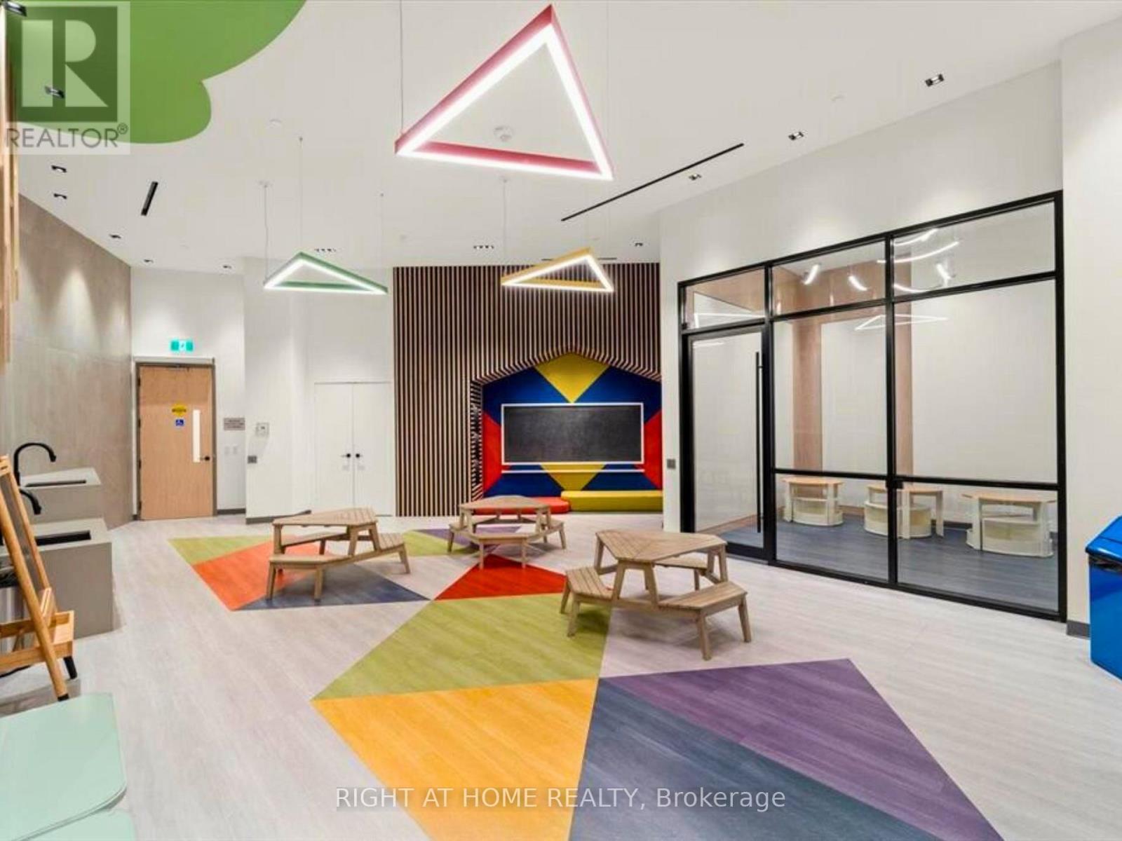 815 - 50 George Butchard Drive E, Toronto, Ontario  M3K 0C9 - Photo 17 - W12784000