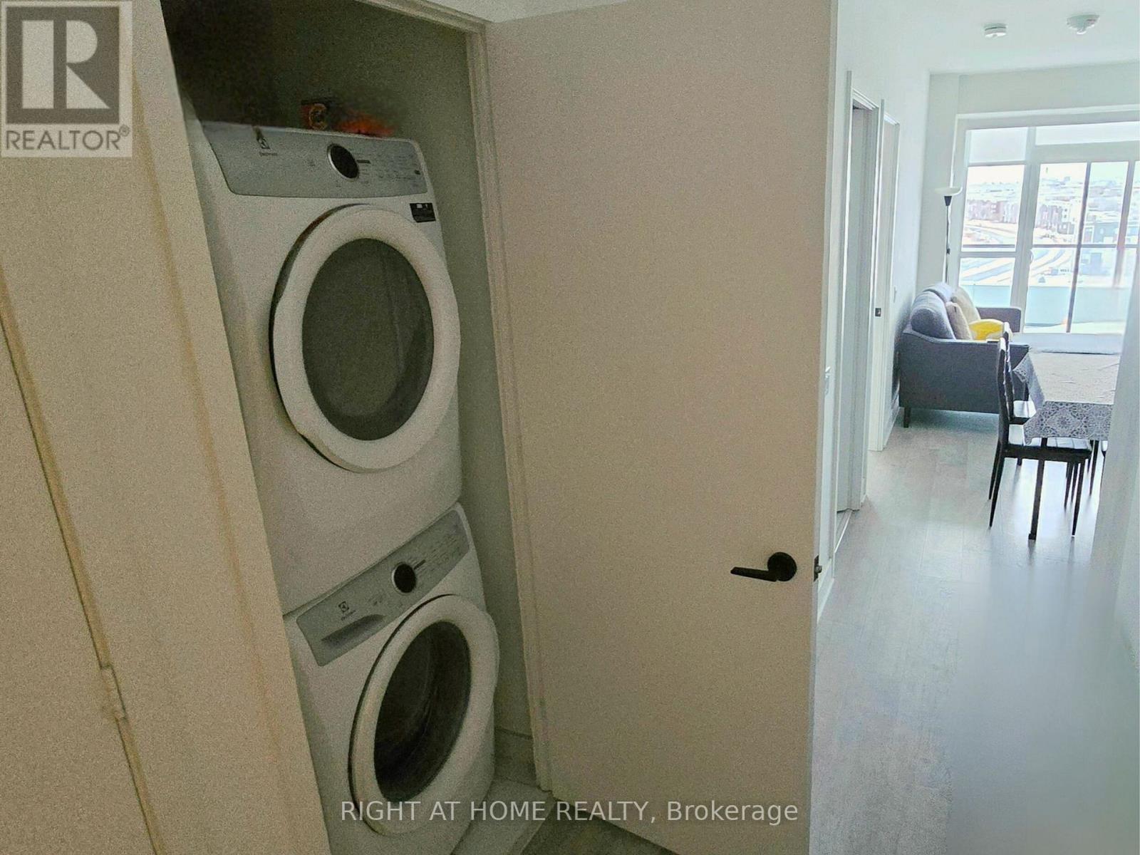 815 - 50 George Butchard Drive E, Toronto, Ontario  M3K 0C9 - Photo 5 - W12784000