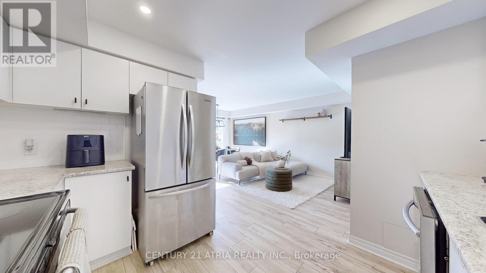 63 - 2441 Greenwich Drive, Oakville, Ontario  L6M 0S3 - Photo 5 - W12784002