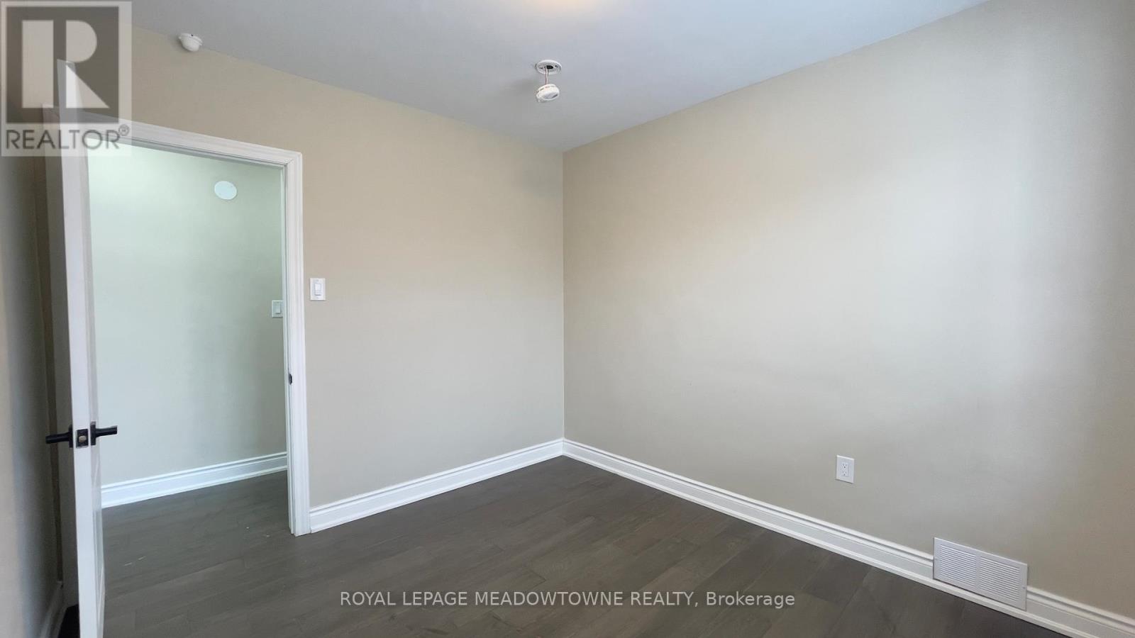 Main - 4 Keats Avenue, Halton Hills, Ontario  L7G 1T4 - Photo 16 - W12784004