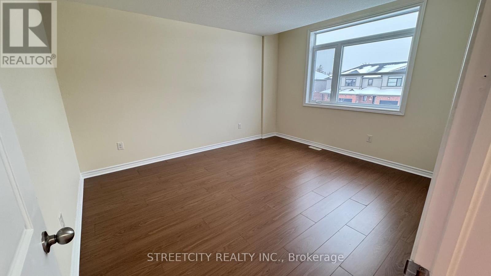 1357 Michael Circle, London East, Ontario  N5V 0B8 - Photo 32 - X12776678