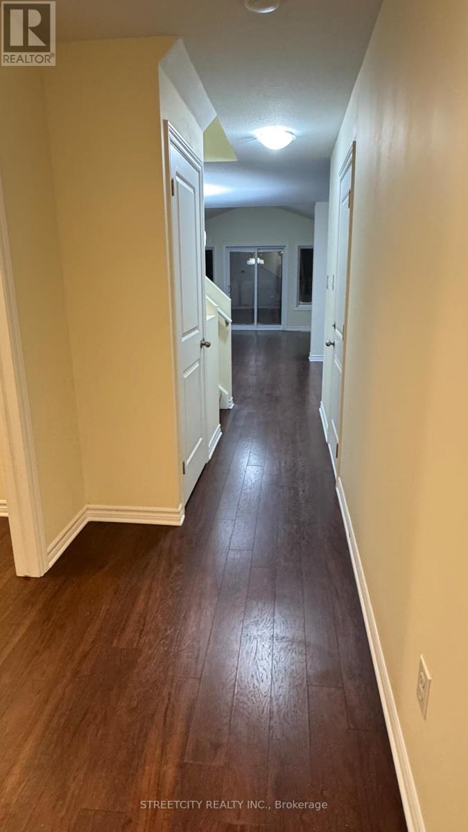 1357 Michael Circle, London East, Ontario  N5V 0B8 - Photo 5 - X12776678