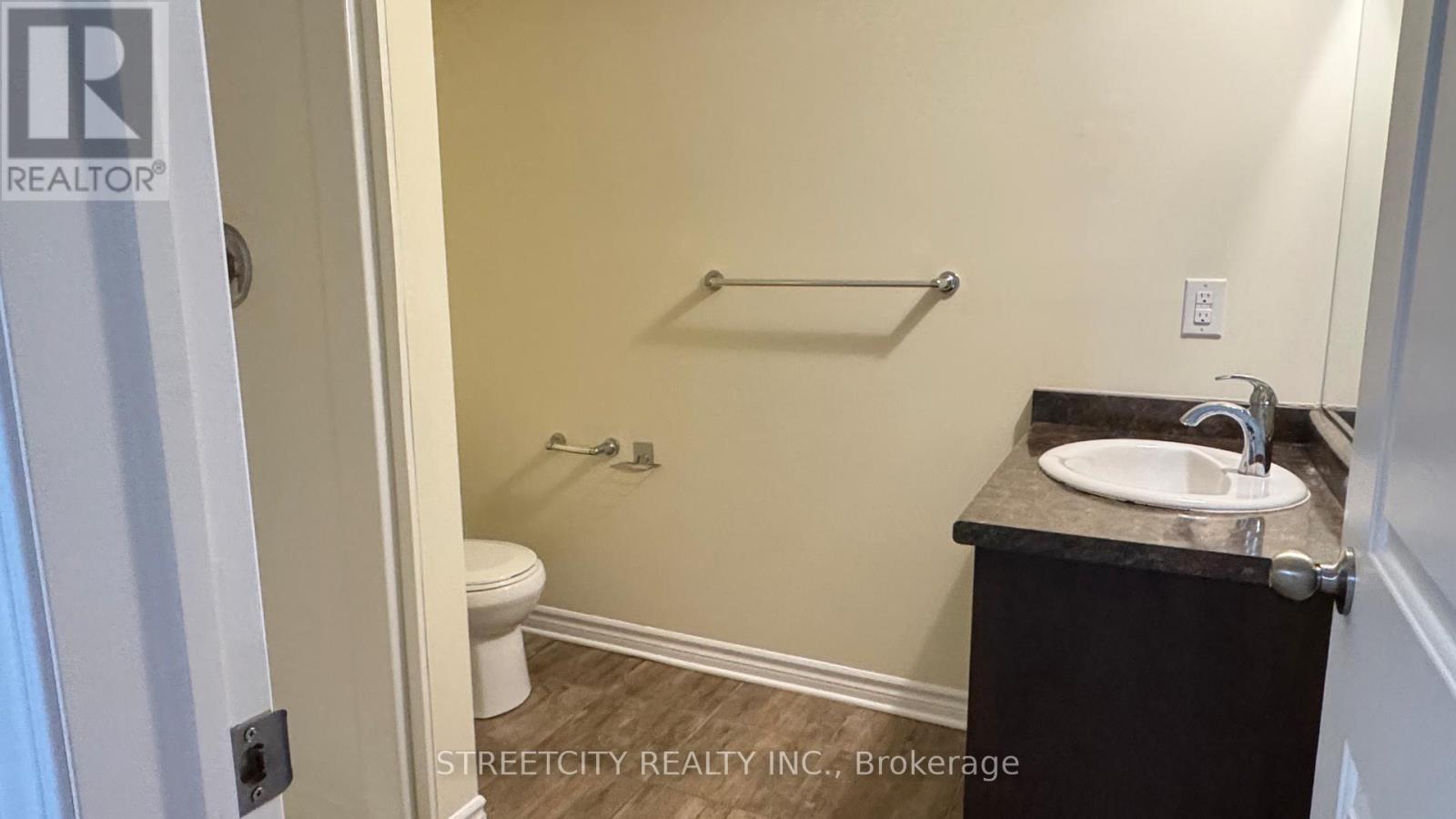 1357 Michael Circle, London East, Ontario  N5V 0B8 - Photo 39 - X12776678