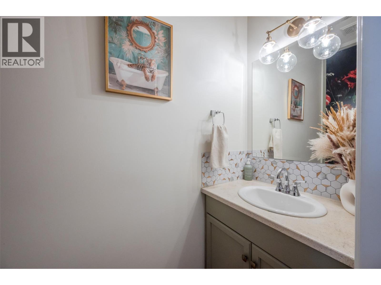 1742 Fairford Drive Unit# 102, Penticton, British Columbia  V2A 6C8 - Photo 23 - 10375701