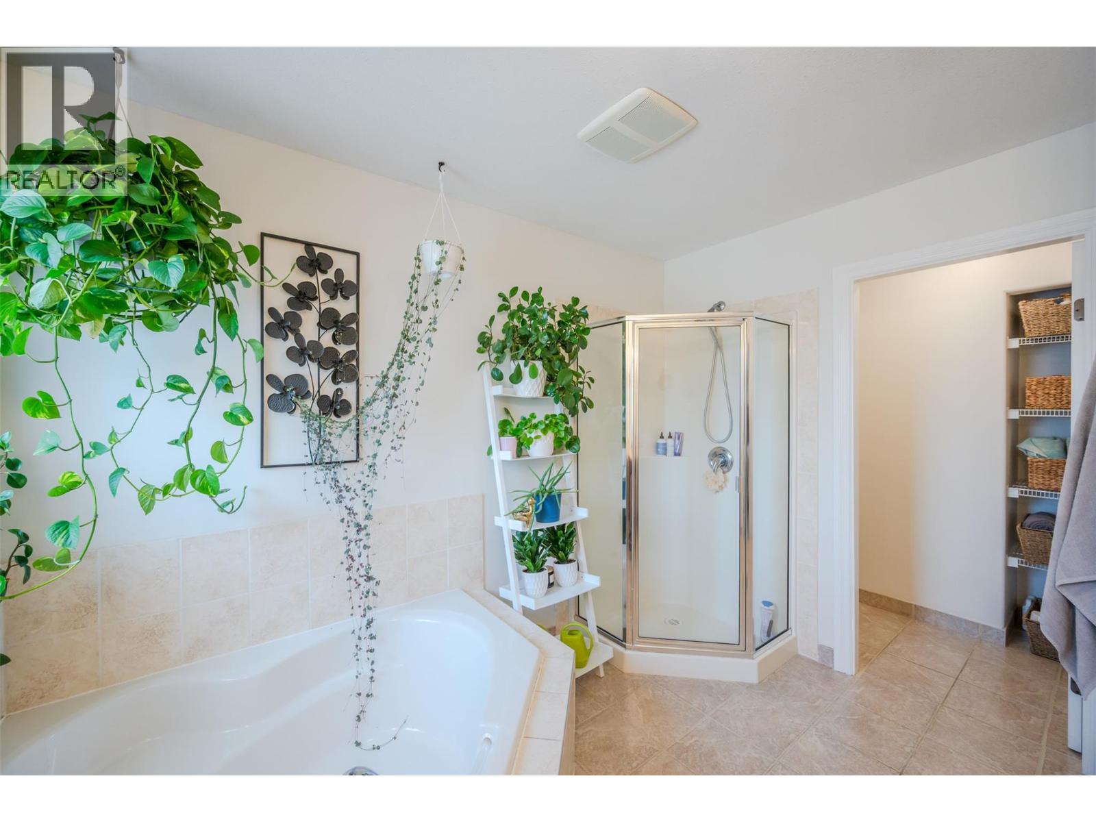 1742 Fairford Drive Unit# 102, Penticton, British Columbia  V2A 6C8 - Photo 32 - 10375701