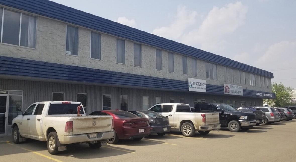 12122  163 St NW, edmonton, Alberta