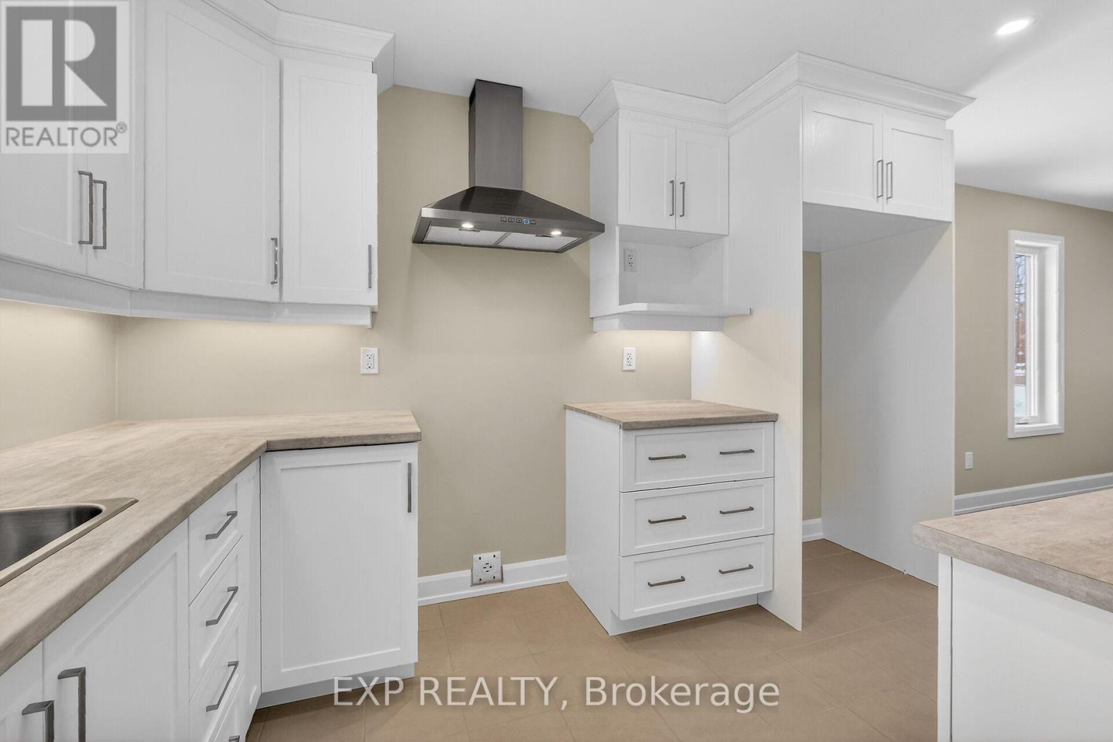 53 Craig Street, Russell, Ontario  K4R 1A6 - Photo 10 - X12172249