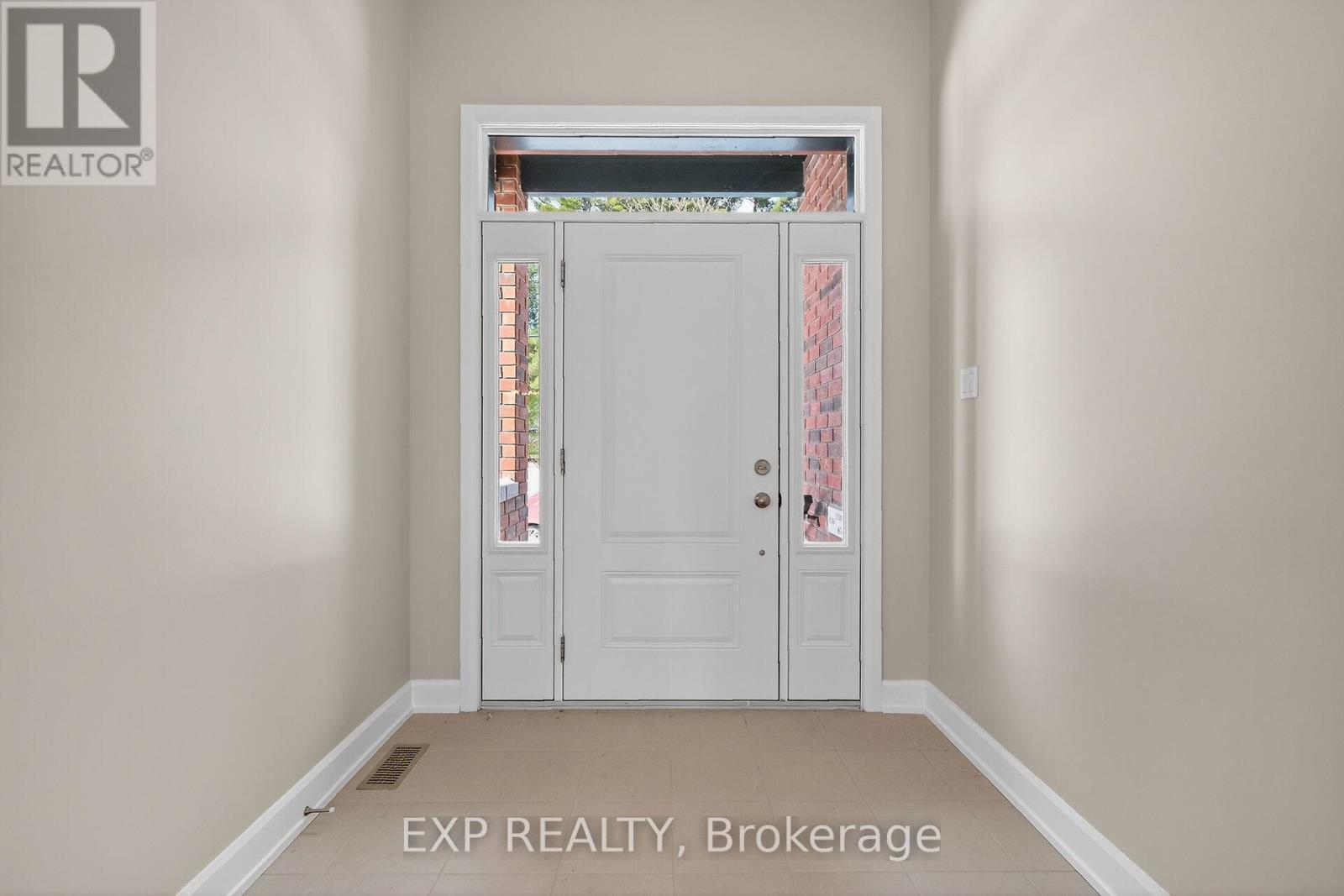 53 Craig Street, Russell, Ontario  K4R 1A6 - Photo 2 - X12172249