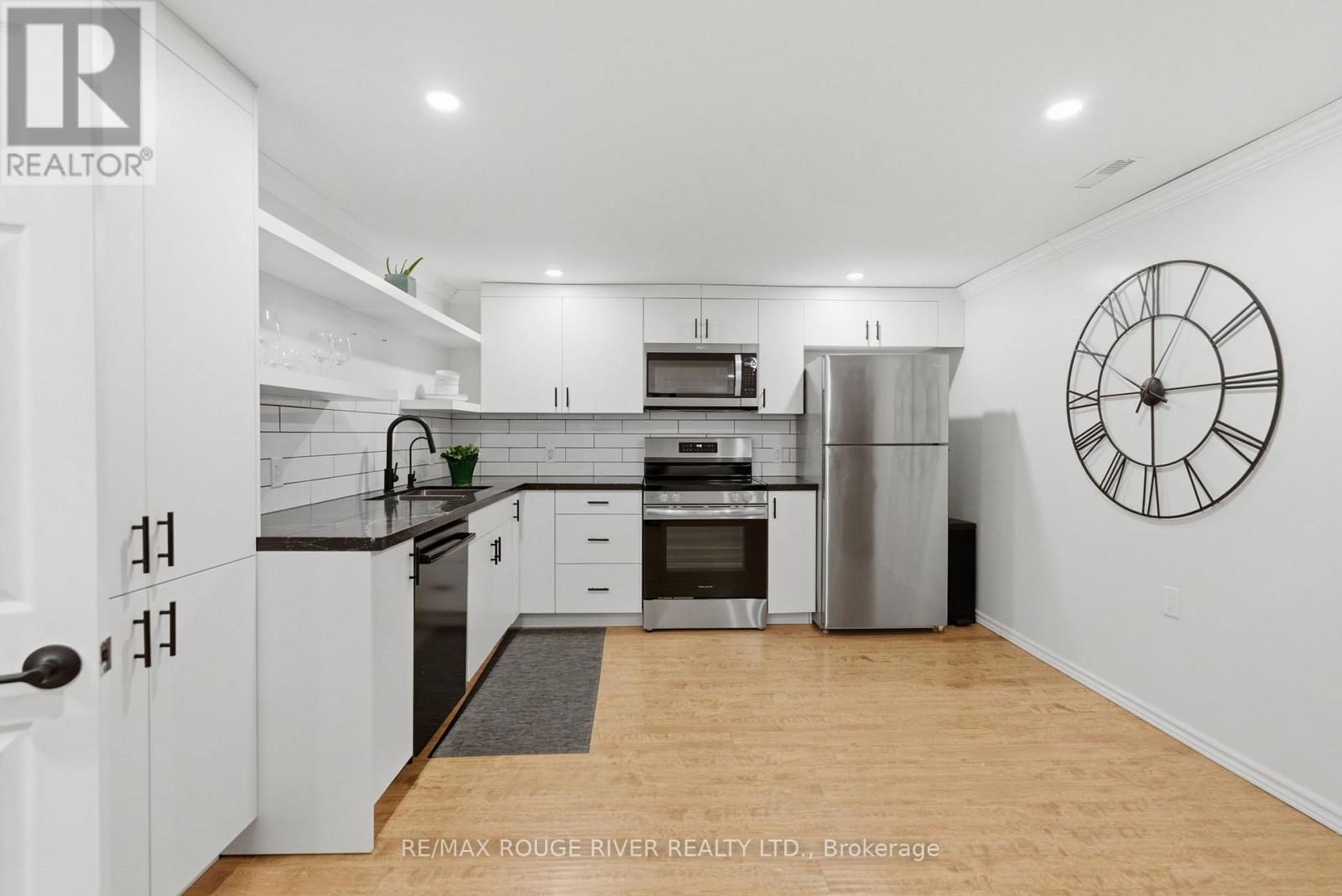 5 Glenmount Court, Whitby, Ontario  L1N 5M7 - Photo 38 - E12784154