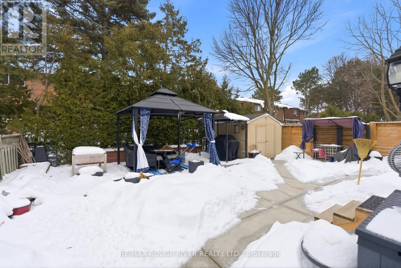 5 Glenmount Court, Whitby, Ontario  L1N 5M7 - Photo 46 - E12784154