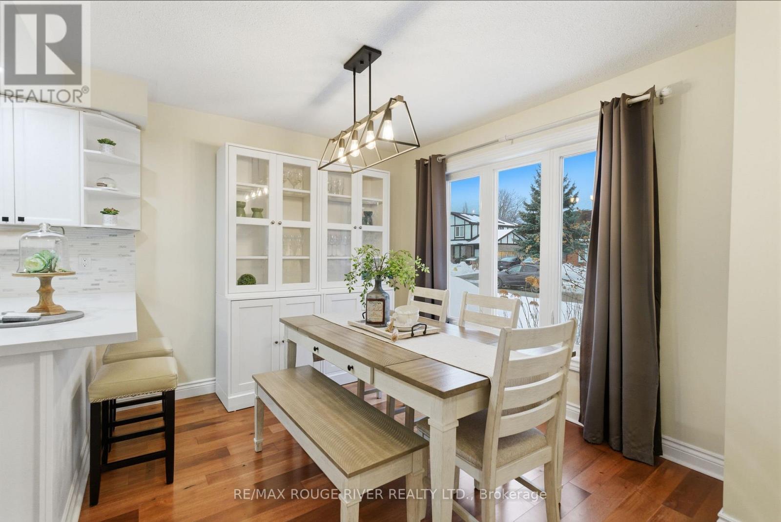 5 Glenmount Court, Whitby, Ontario  L1N 5M7 - Photo 6 - E12784154