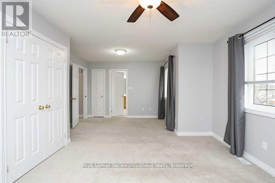 83 Cloughley Drive N, Barrie (Northwest), Ontario  L4N 9T8 - Photo 13 - S12784212