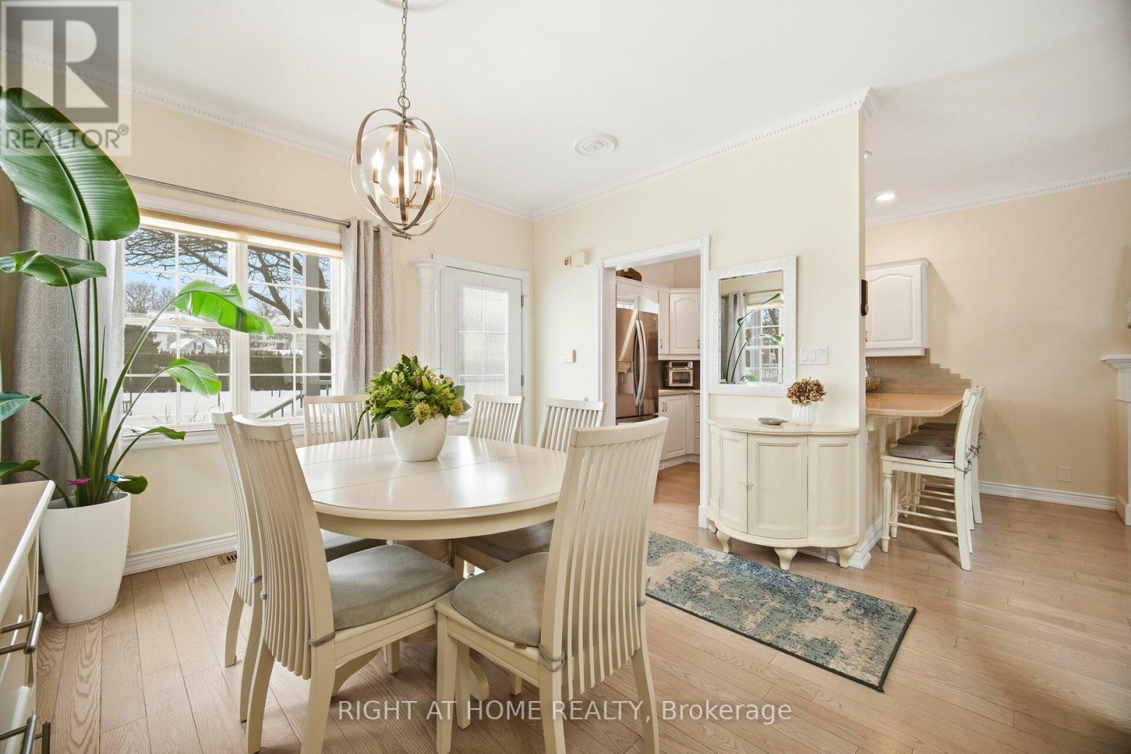 10 Lighthouse Point, Fort Erie, Ontario  L0S 1B0 - Photo 11 - X12783926