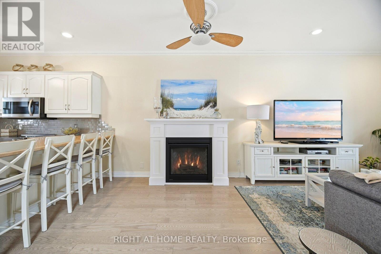 10 Lighthouse Point, Fort Erie, Ontario  L0S 1B0 - Photo 18 - X12783926