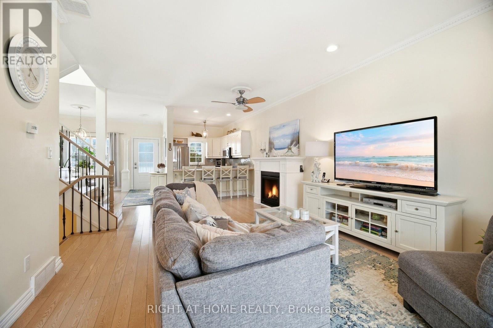 10 Lighthouse Point, Fort Erie, Ontario  L0S 1B0 - Photo 19 - X12783926