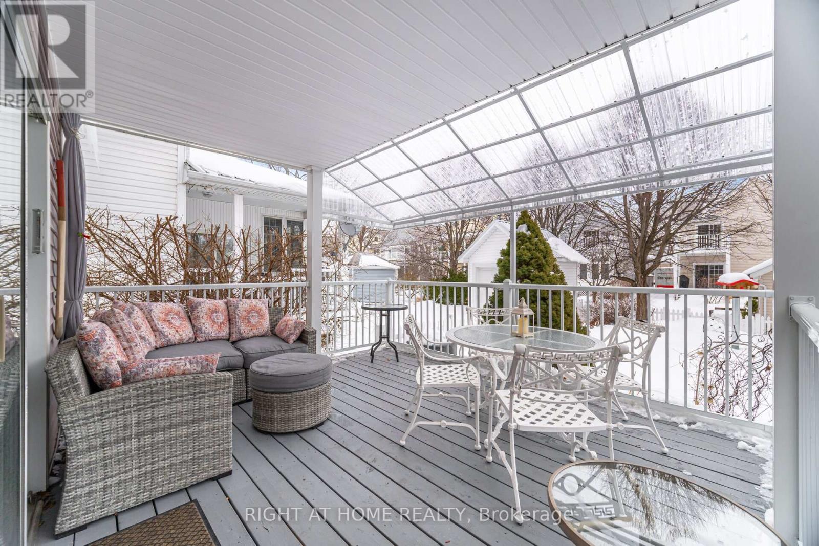 10 Lighthouse Point, Fort Erie, Ontario  L0S 1B0 - Photo 42 - X12783926