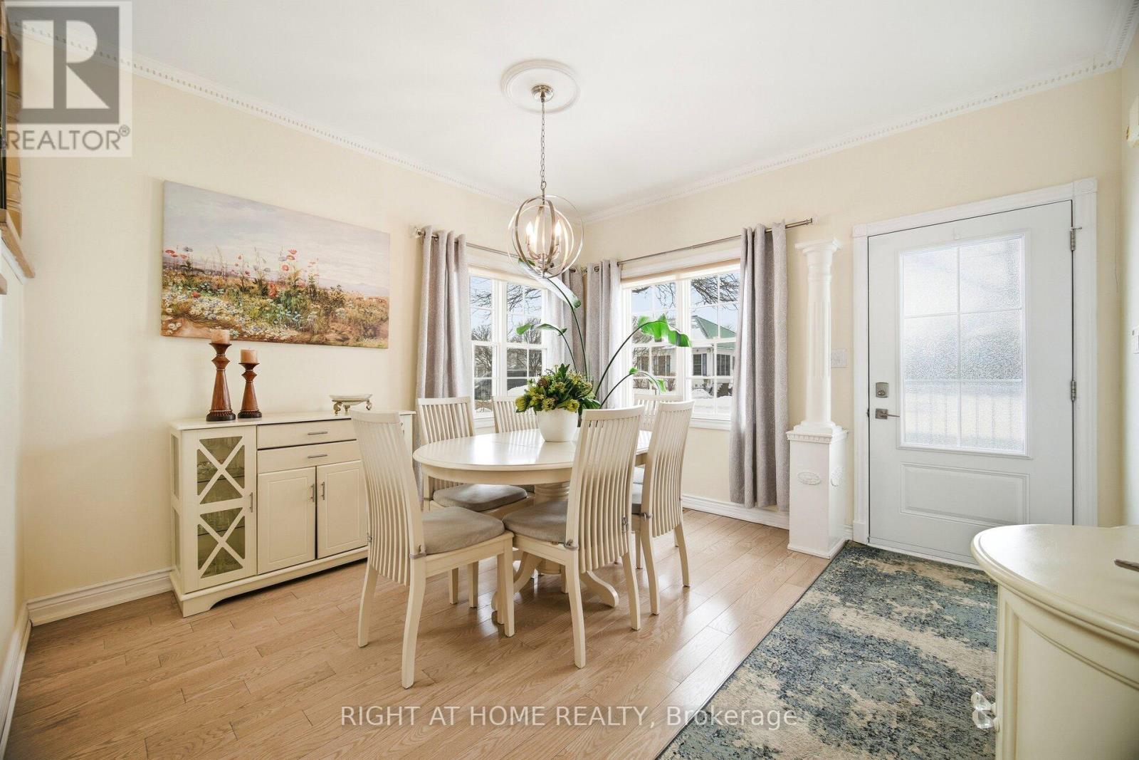 10 Lighthouse Point, Fort Erie, Ontario  L0S 1B0 - Photo 9 - X12783926