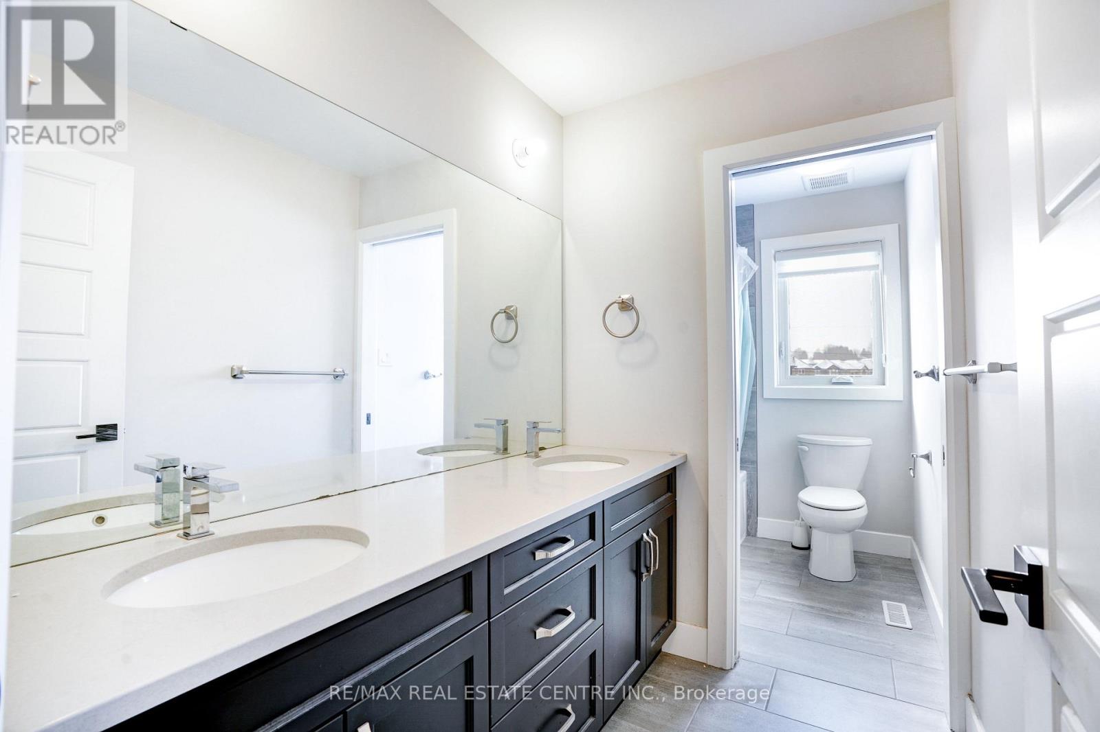 Full House - 3328 Oriole Drive, London South, Ontario  N6M 0K1 - Photo 31 - X12784012