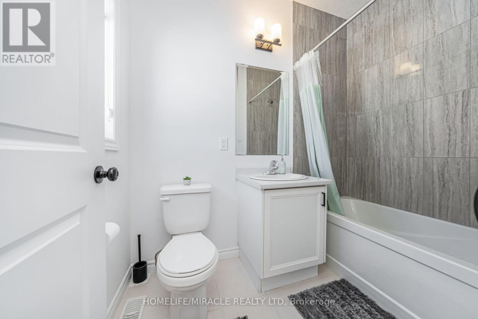 158 Savannah Ridge Drive, Brant, Ontario  N3L 0L5 - Photo 35 - X12784024