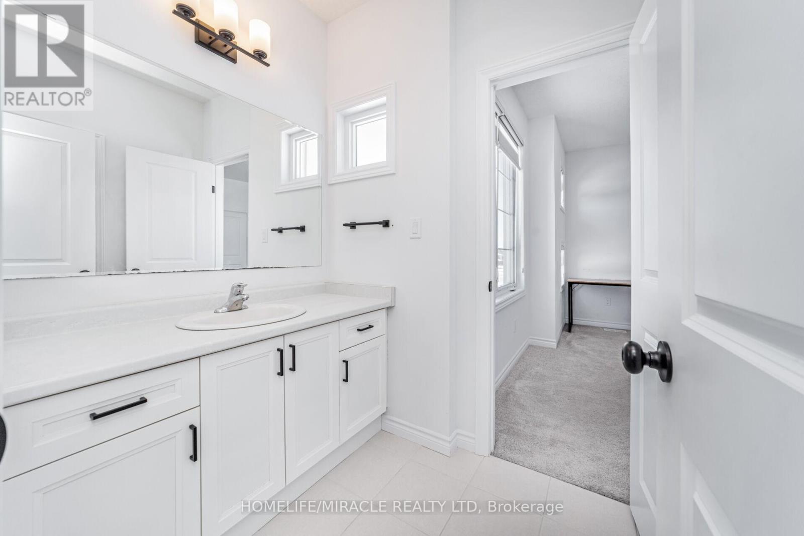 158 Savannah Ridge Drive, Brant, Ontario  N3L 0L5 - Photo 38 - X12784024