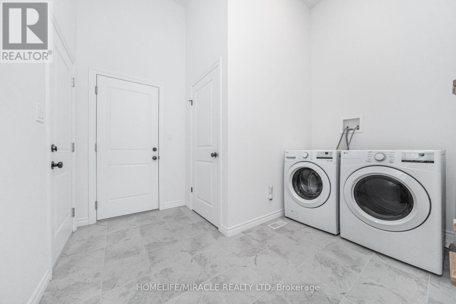 158 Savannah Ridge Drive, Brant, Ontario  N3L 0L5 - Photo 47 - X12784024