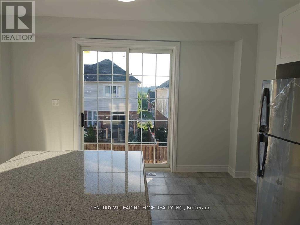 14 Veterans Road, Otonabee-South Monaghan, Ontario  K9J 0G6 - Photo 6 - X12784026