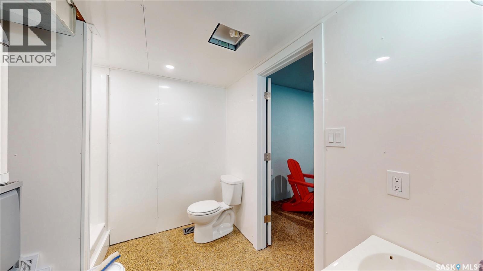 3355 Westminster Road, Regina, Saskatchewan  S4V 1A7 - Photo 11 - SK021354