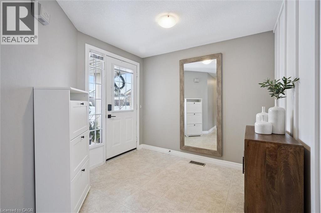 731 Breakwater Crescent, Waterloo, Ontario  N2K 4H8 - Photo 6 - 40800635