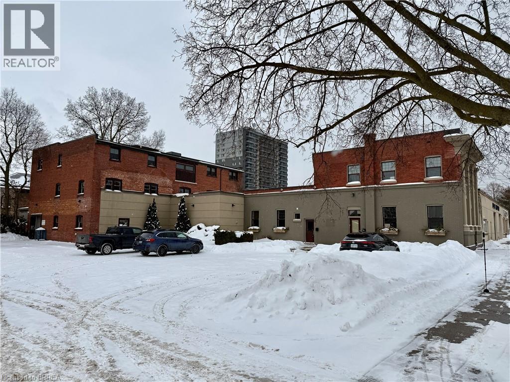 137 Nelson Street Unit# 201, Brantford, Ontario  N3S 4B5 - Photo 3 - 40801615