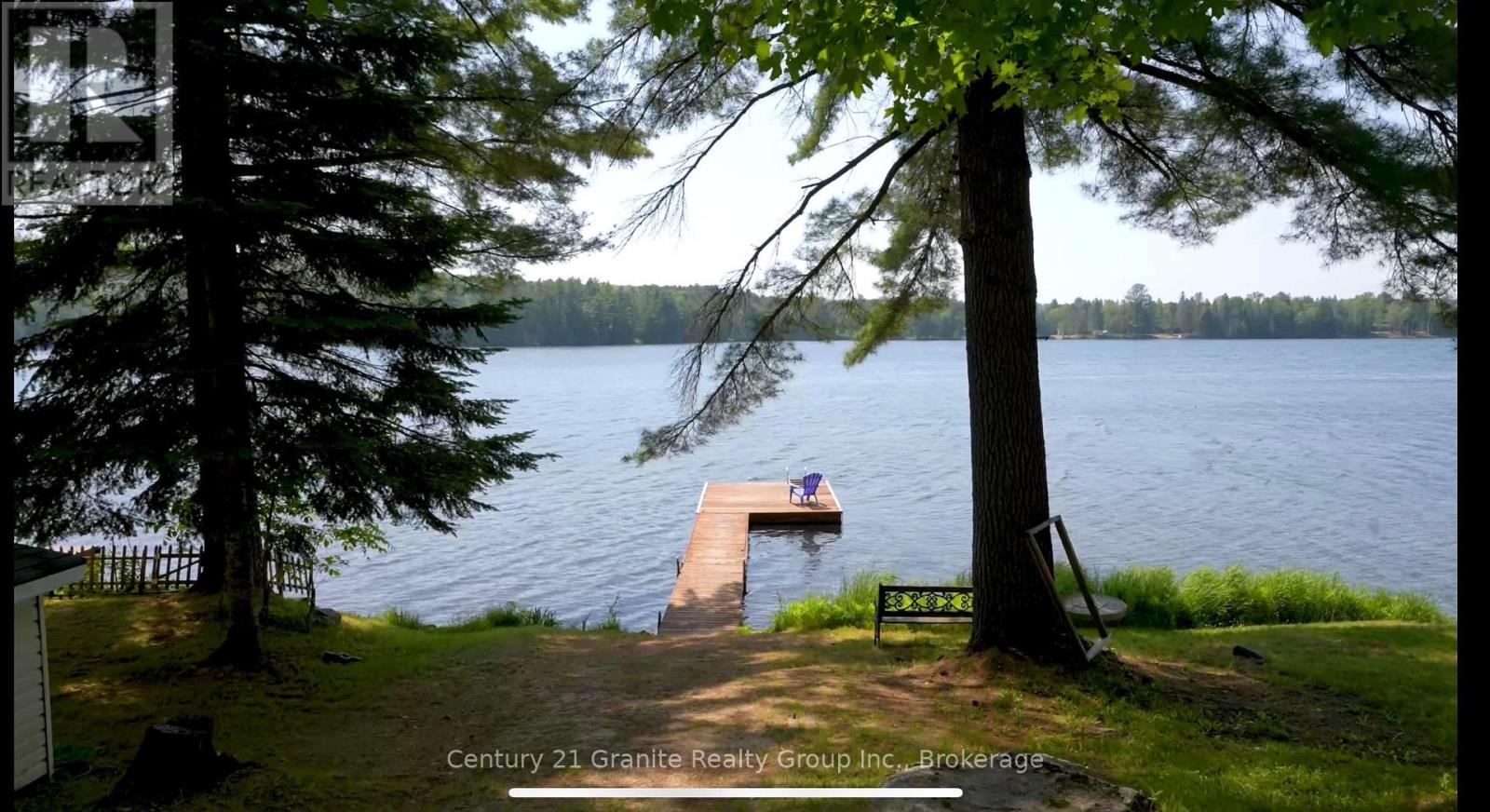 1019 Pike Lane, Dysart Et Al, Ontario K0M 1S0 - Photo 2 - X12784164