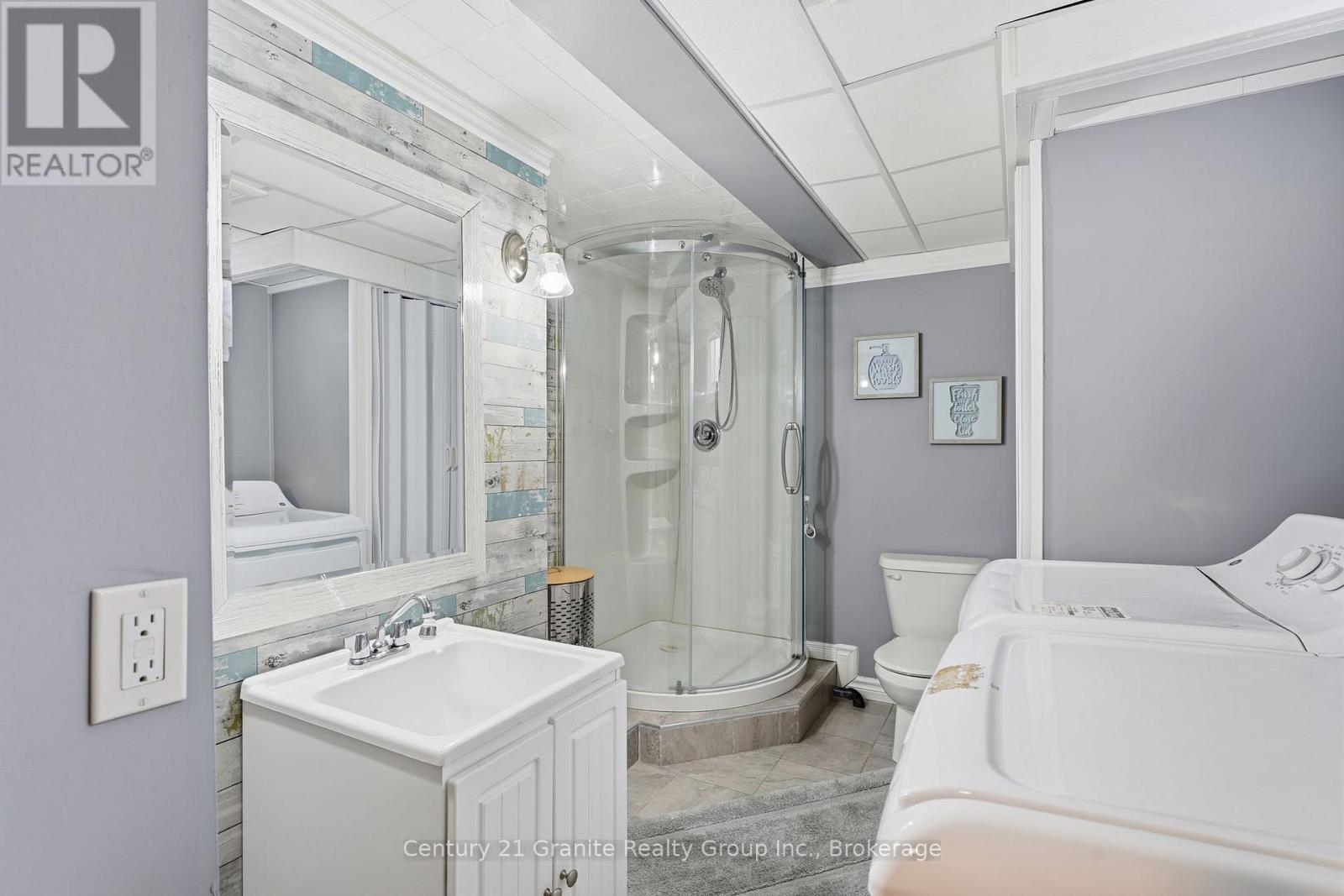 1019 Pike Lane, Dysart Et Al, Ontario K0M 1S0 - Photo 24 - X12784164