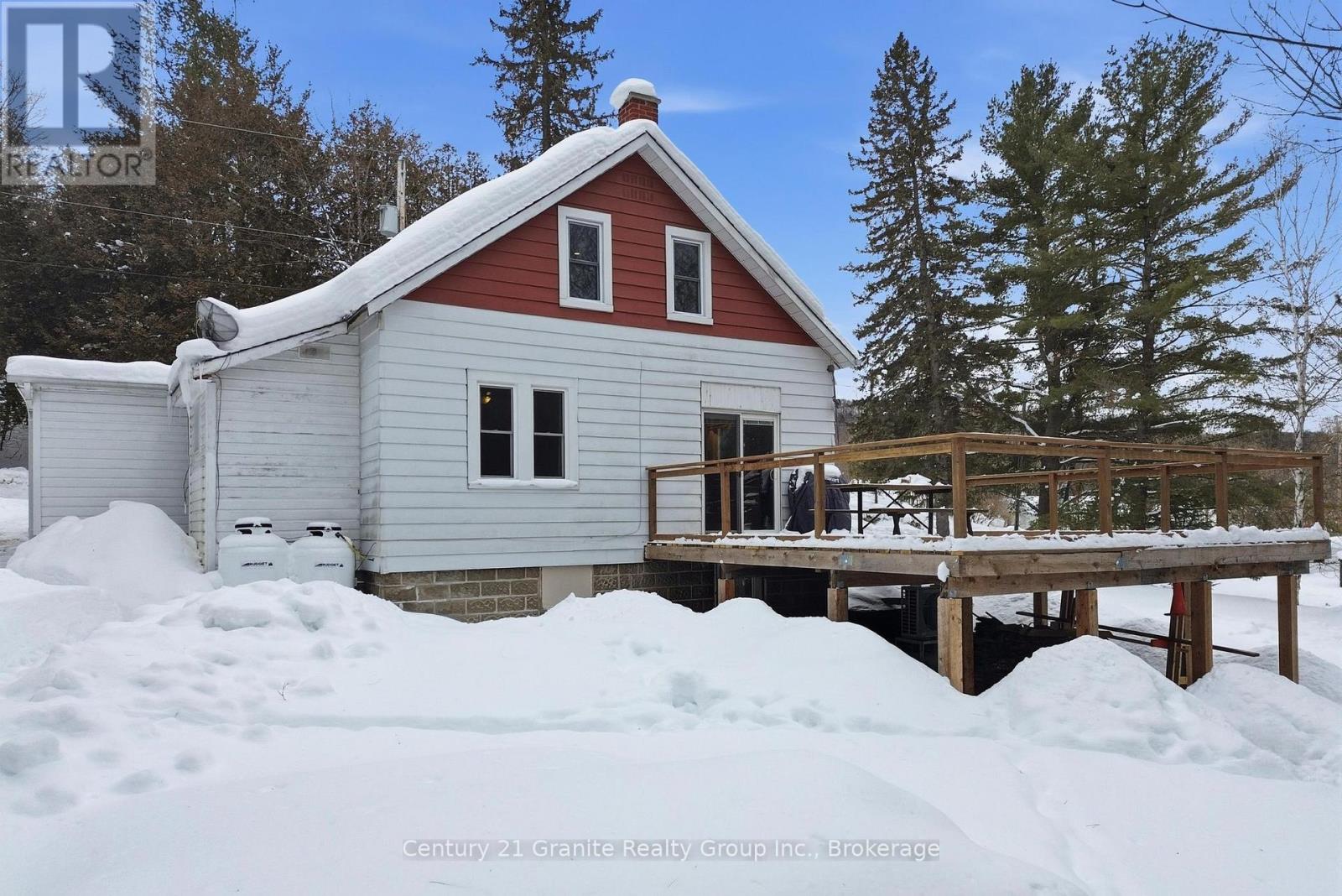 101 Victoria Street, Dysart Et Al, Ontario K0M 1S0 - Photo 35 - X12784224