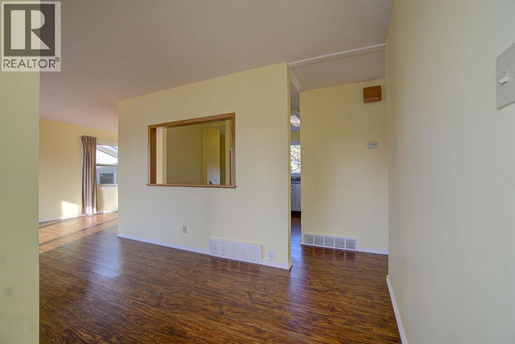 524 51 Avenue W, Claresholm, Alberta  T0L 0T0 - Photo 7 - A2283426