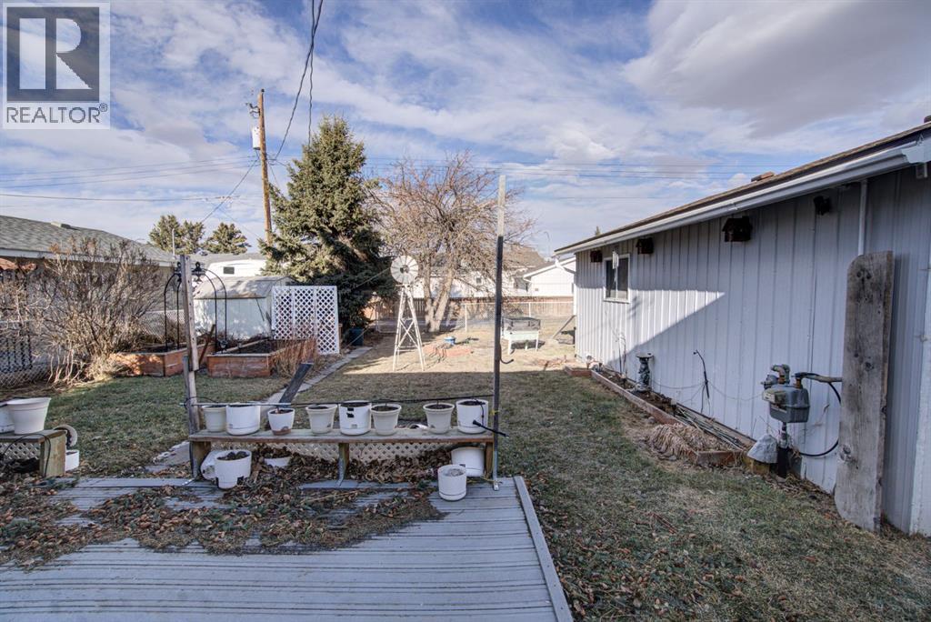 524 51 Avenue W, Claresholm, Alberta  T0L 0T0 - Photo 47 - A2283426