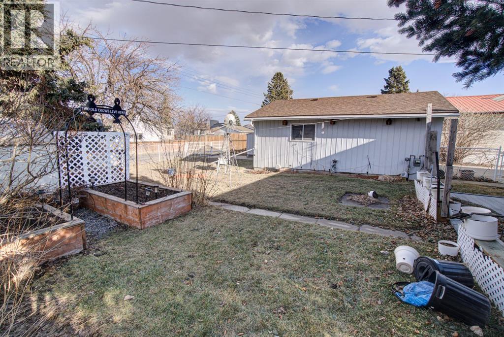 524 51 Avenue W, Claresholm, Alberta  T0L 0T0 - Photo 49 - A2283426