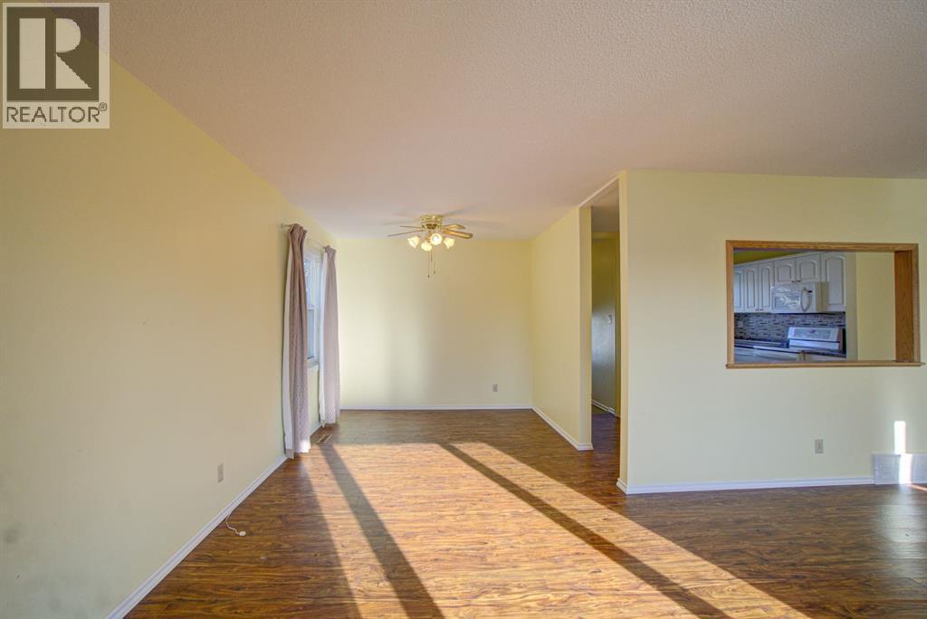 524 51 Avenue W, Claresholm, Alberta  T0L 0T0 - Photo 11 - A2283426