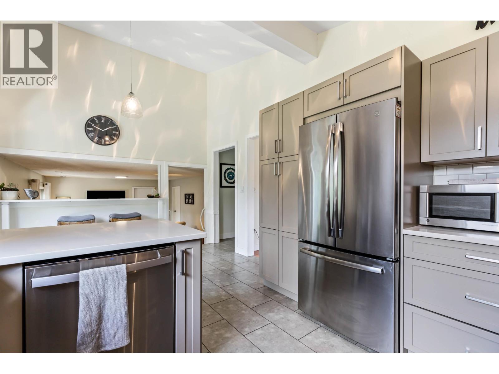 12478 Carlton Street, Maple Ridge, British Columbia  V4R 2L3 - Photo 14 - R3088451