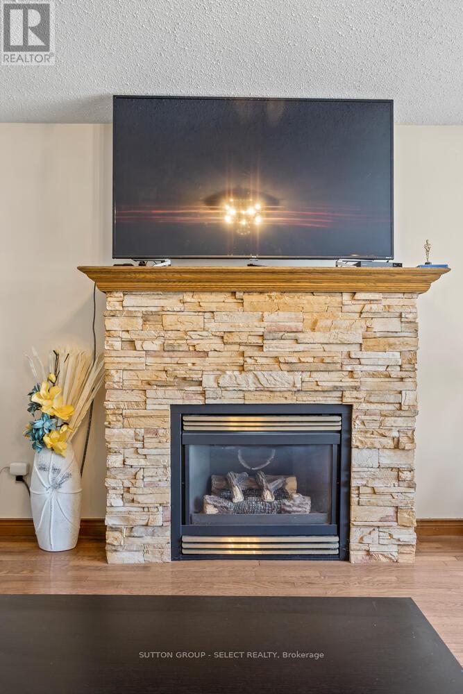 31 Meadowview Road, London South, Ontario  N6J 4E5 - Photo 17 - X12784282