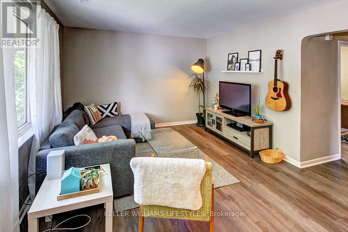 Upper - 84 Wilson Avenue, London North, Ontario  N6H 1X6 - Photo 4 - X12784290