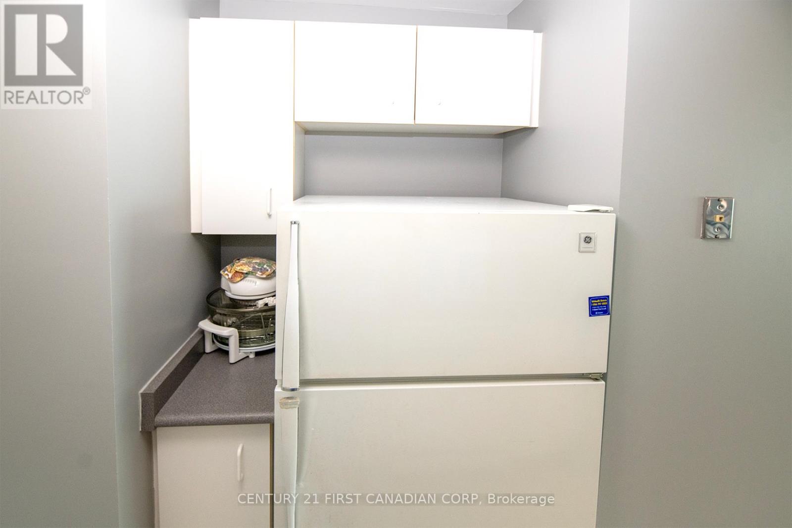 405 - 77 Baseline Road, London South, Ontario  N6J 1V5 - Photo 12 - X12784324