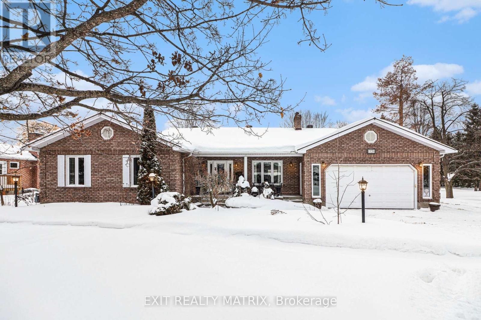 1320 STE MARIE ROAD, Russell, Ontario