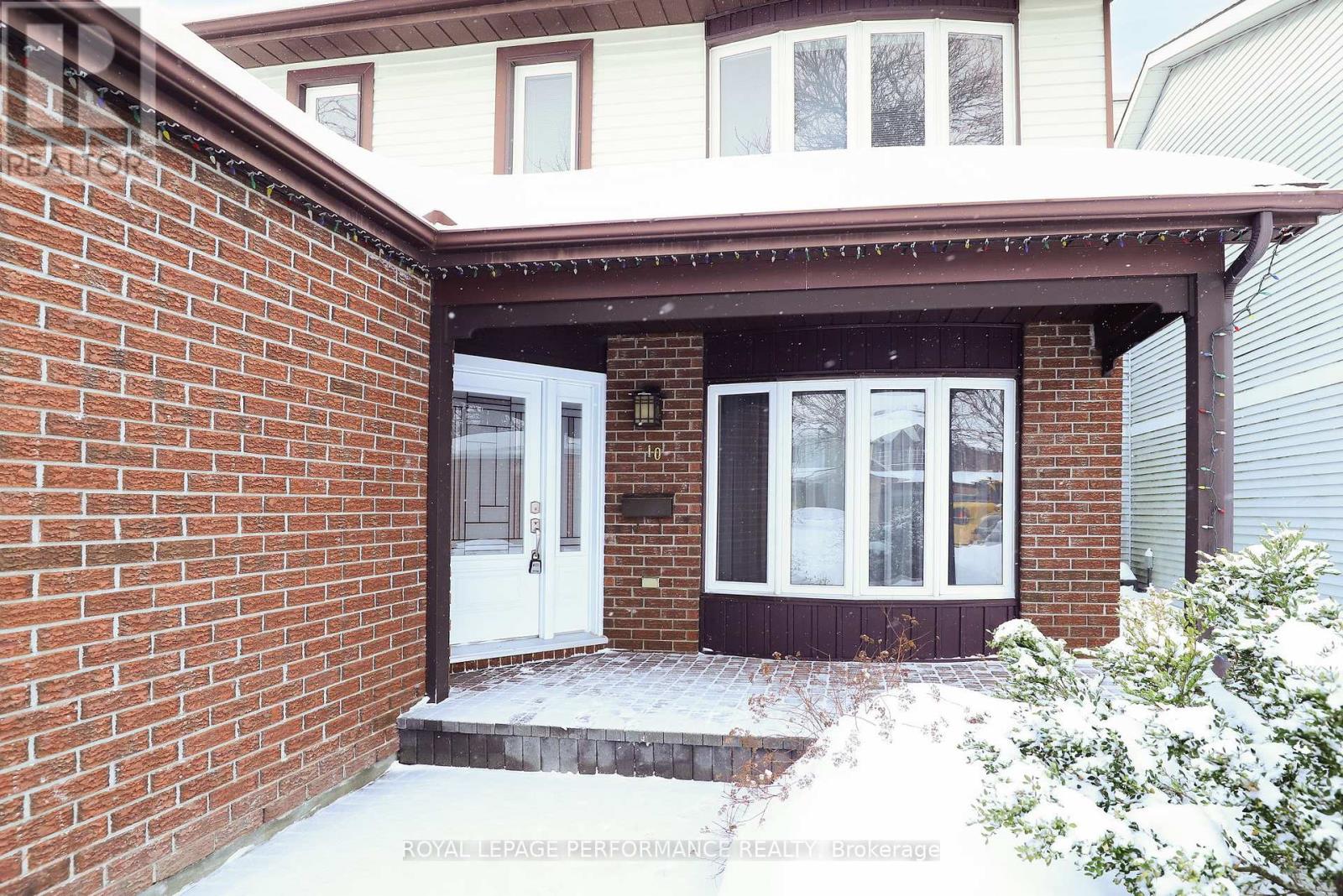 10 Ellisson Way, Ottawa, Ontario  K1G 4N8 - Photo 3 - X12784150