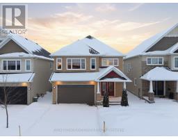 211 OSTERLEY WAY, Ottawa, Ontario