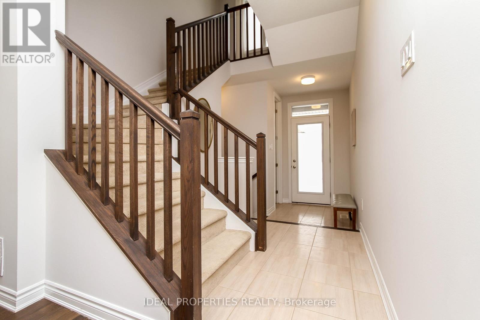 703 Derreen Avenue, Ottawa, Ontario  K2S 2Z2 - Photo 23 - X12784204