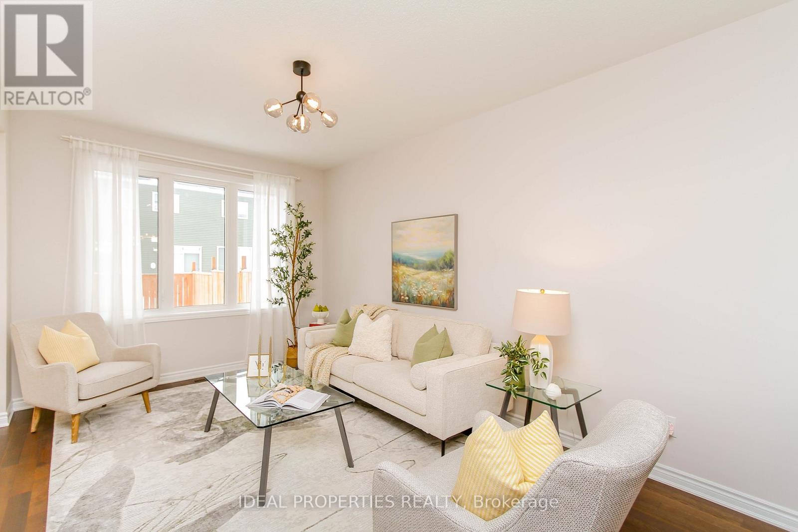 703 Derreen Avenue, Ottawa, Ontario  K2S 2Z2 - Photo 9 - X12784204