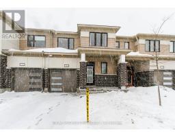 703 DERREEN AVENUE, Ottawa, Ontario