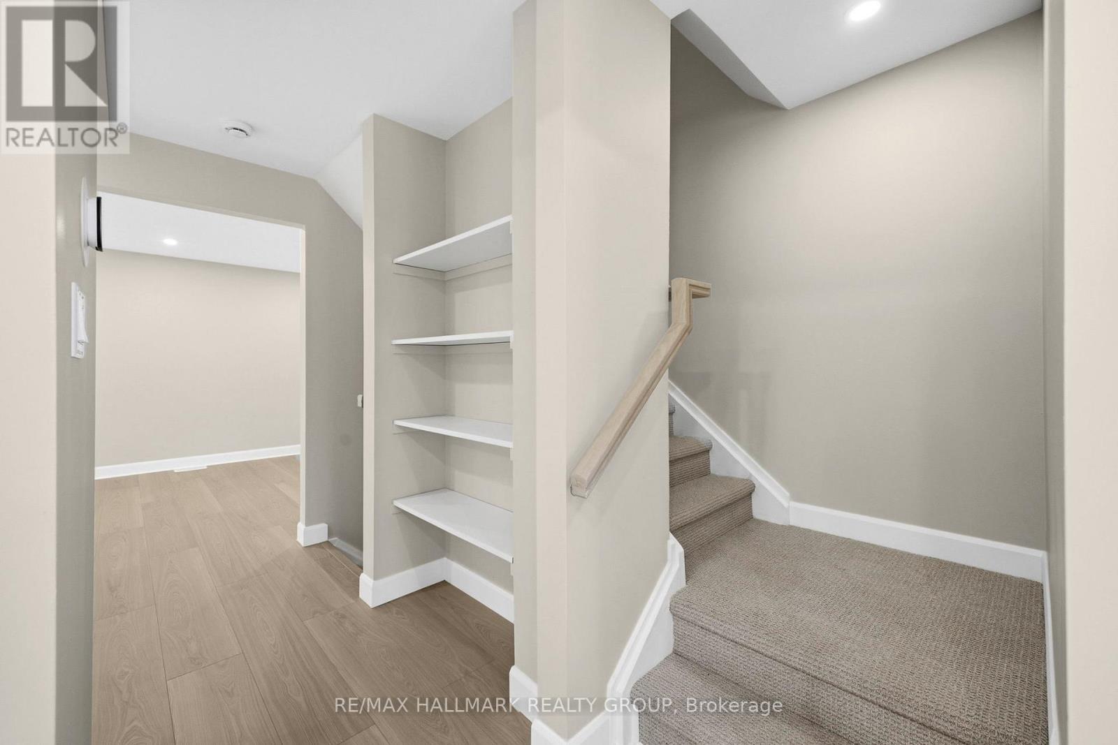 1414 Ridgebrook Drive, Ottawa, Ontario  K1B 4T2 - Photo 11 - X12784258